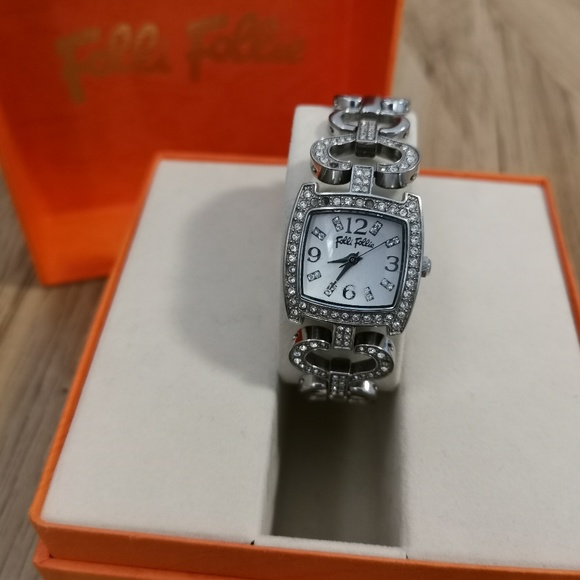 Folli Follie Watch - Picture 1 of 7
